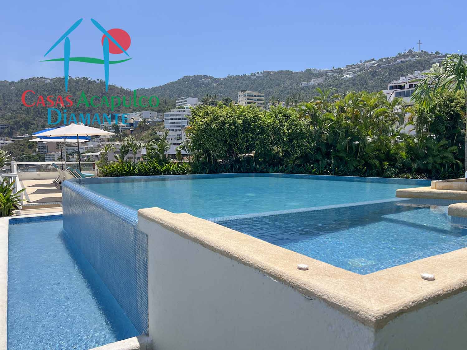 Villa Sahasrara - Alberca y jardín 18